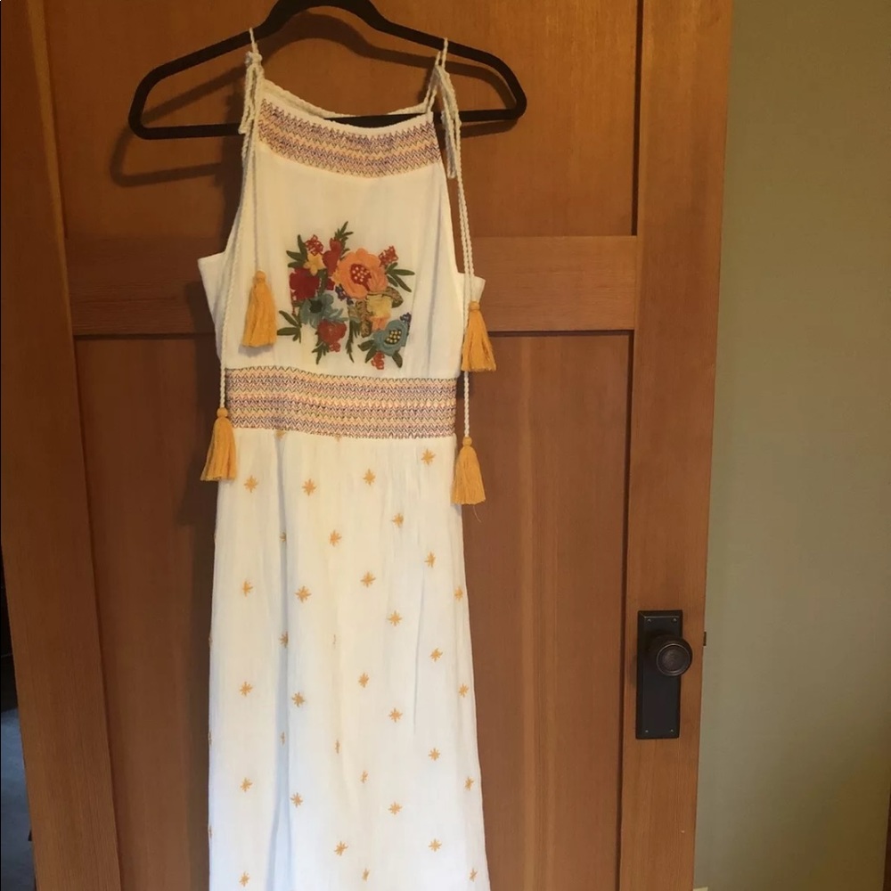 Anthropologie “Farm Rio,” Embroidered Linen Dress, Neutral Motif, Sz XS, NWT’s